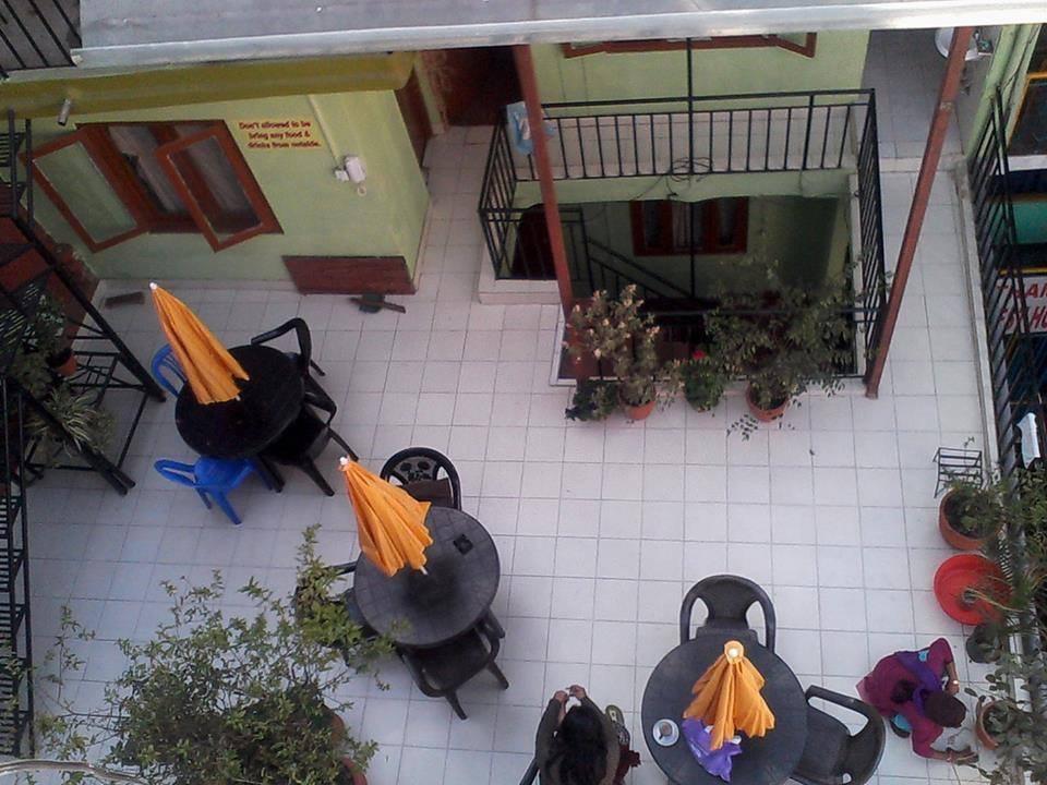Hotel Sisters Home กาฐมาณฑุ ภายนอก รูปภาพ