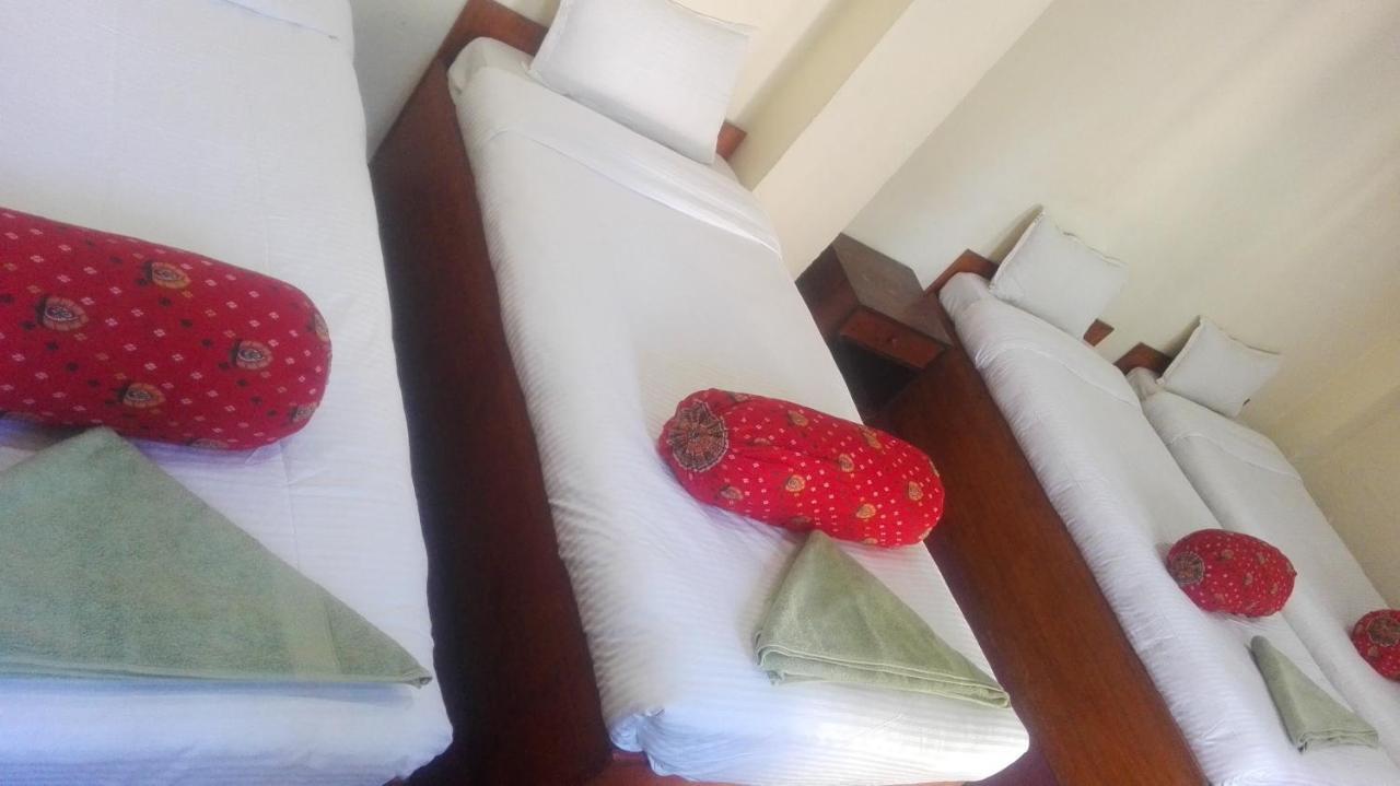 Hotel Sisters Home กาฐมาณฑุ ภายนอก รูปภาพ